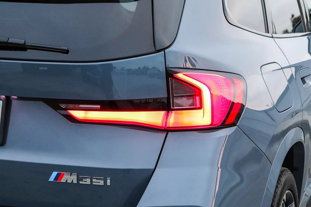 Used 2024 BMW X1 M35i w/ Shadowloine Package AWD/4WD image 10