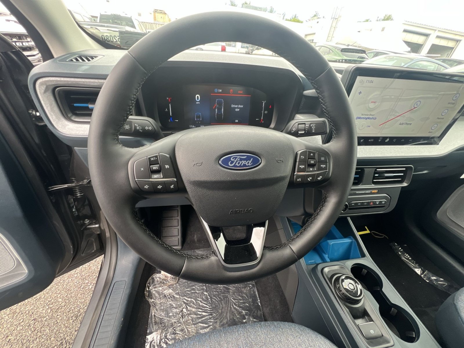 New 2025 Ford Maverick XLT w/ XLT Luxury Package AWD/4WD image 24