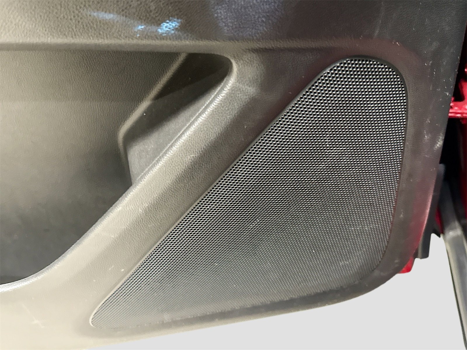 Used 2023 Chevrolet Traverse RS w/ LPO, Floor Liner Package image 27