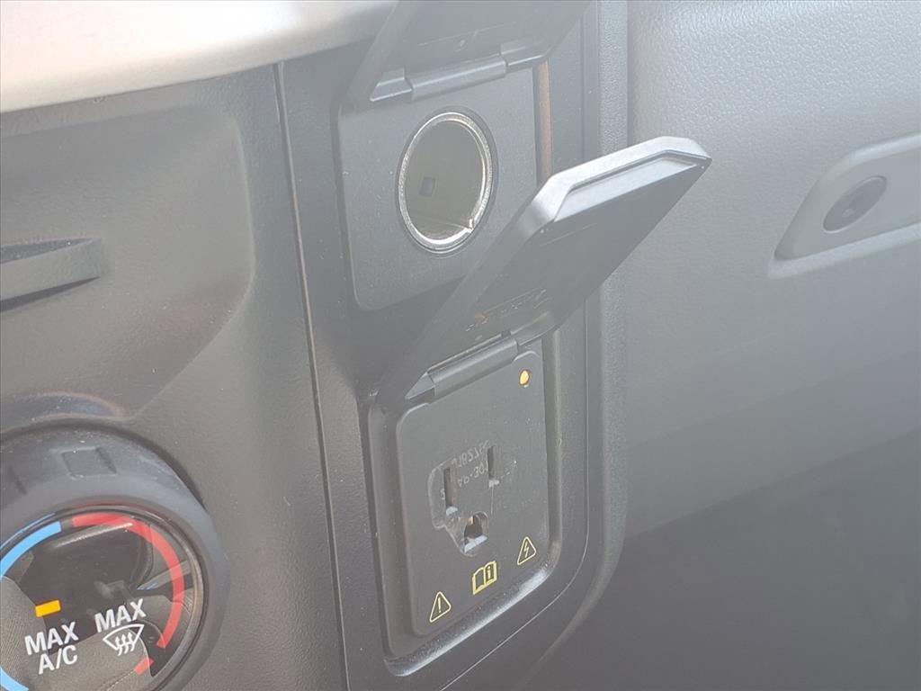 Used 2024 Ford F250 XLT image 8