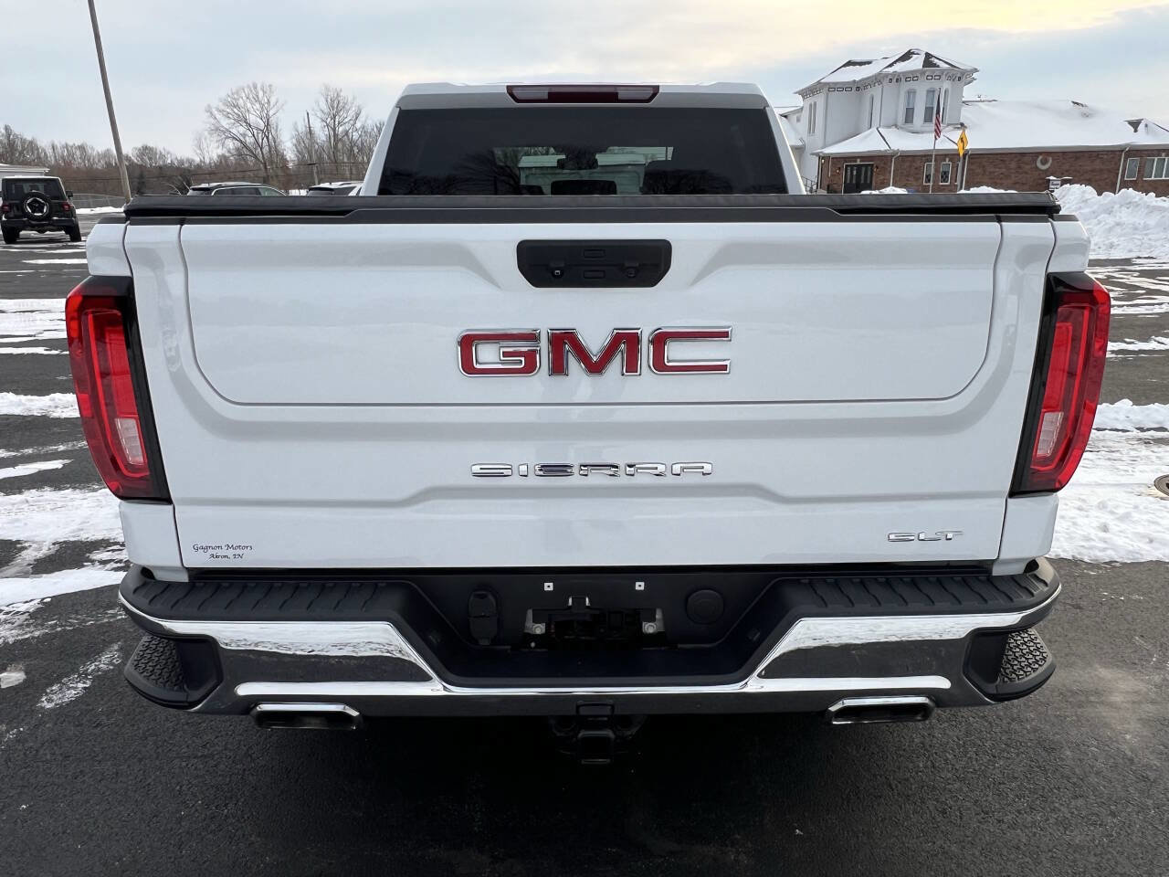 Used 2023 GMC Sierra 1500 SLT w/ SLT Premium Package image 5