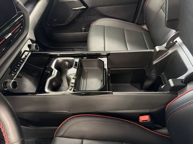 Certified 2025 Chevrolet Silverado EV RST AWD/4WD image 25