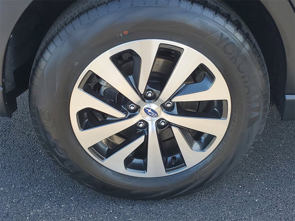 Certified 2023 Subaru Outback Premium image 7