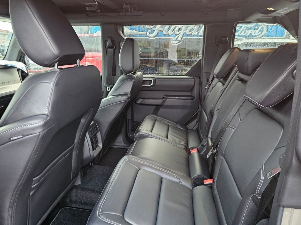 New 2025 Ford Bronco Outer Banks w/ Sasquatch Package image 9