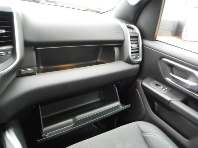 New 2027 RAM 1500 4x4 Crew Cab image 45
