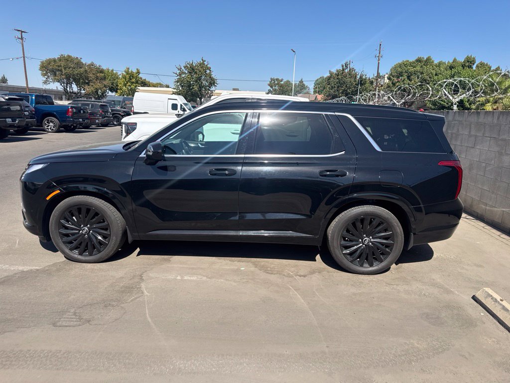 Used 2025 Hyundai Palisade Calligraphy AWD/4WD image 5
