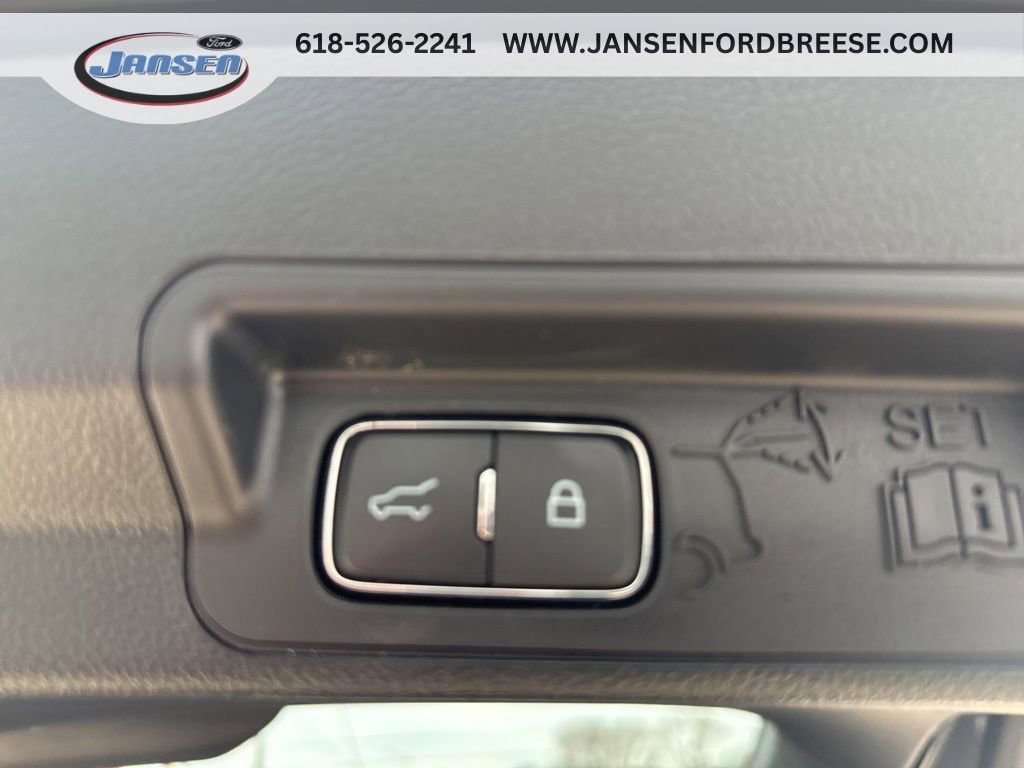 Used 2023 Ford Explorer XLT w/ Equipment Group 202A image 30