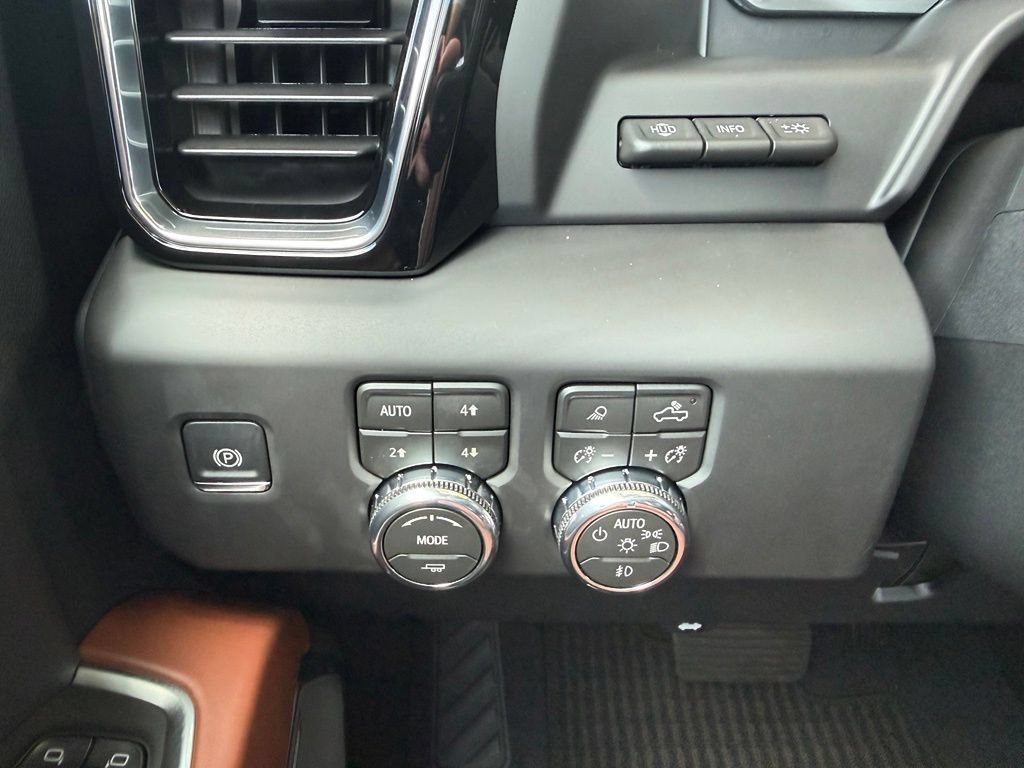 New 2026 GMC Sierra 2500 Denali Ultimate AWD/4WD image 20
