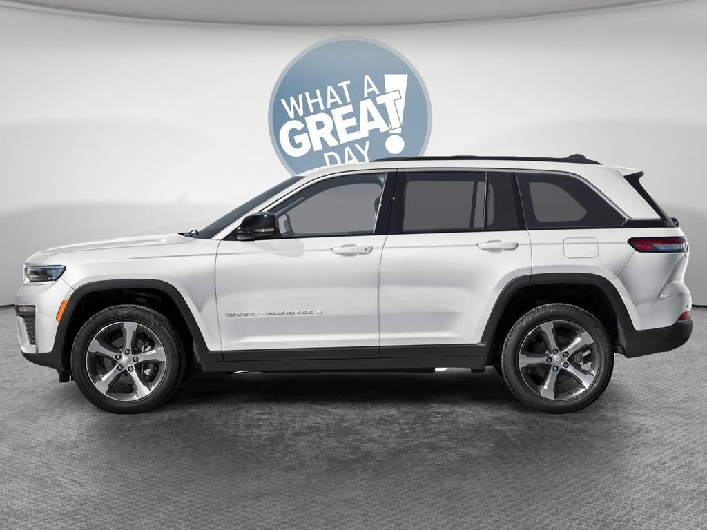 New 2026 Jeep Grand Cherokee Limited AWD/4WD image 3
