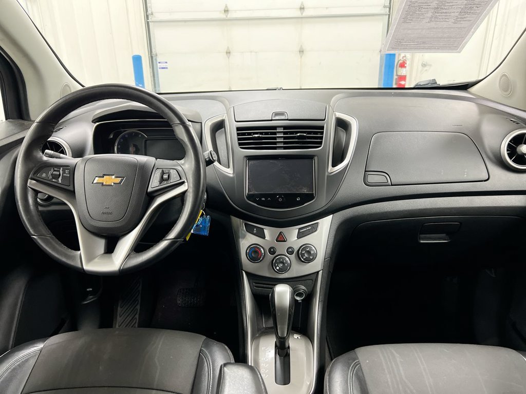 Used 2016 Chevrolet Trax LT w/ LT Convenience Package FWD image 10