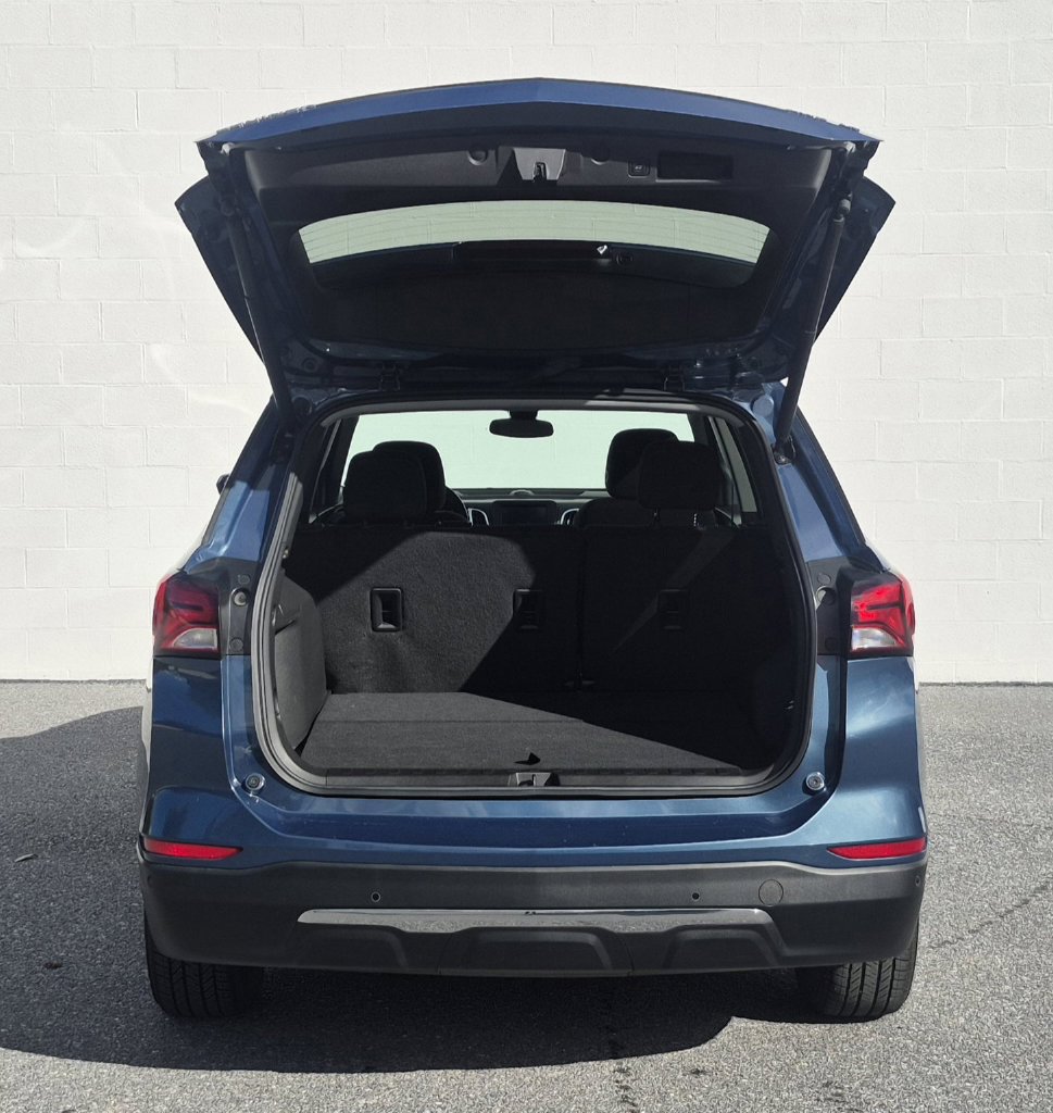 Used 2024 Chevrolet Equinox LT AWD/4WD image 12