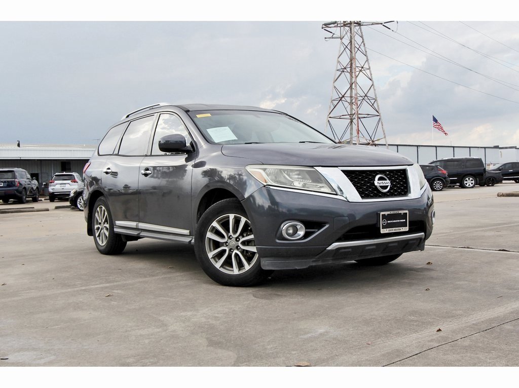 Used 2014 Nissan Pathfinder SL w/ SL Tech Package