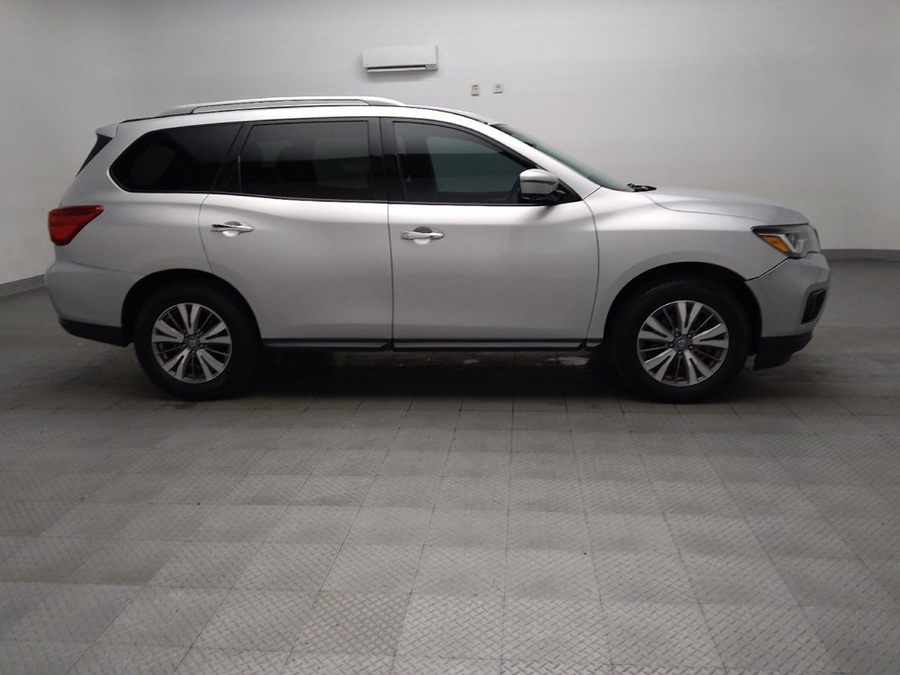 Used 2020 Nissan Pathfinder SL AWD/4WD image 11