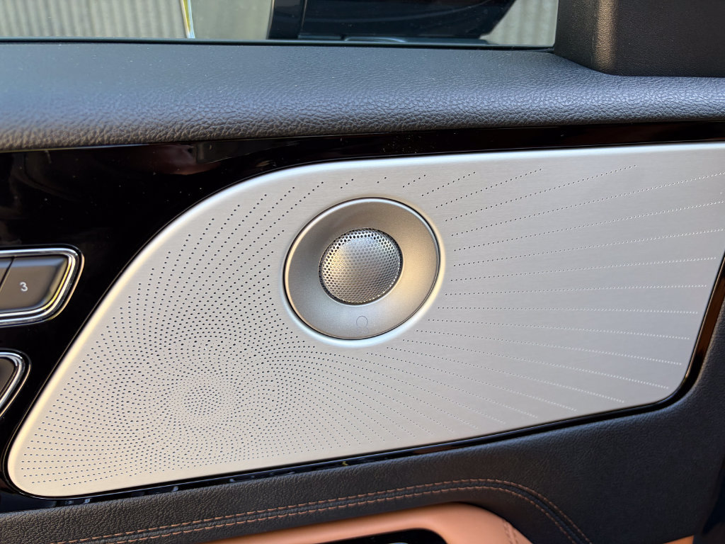 New 2027 Lincoln Aviator Black Label AWD/4WD image 15