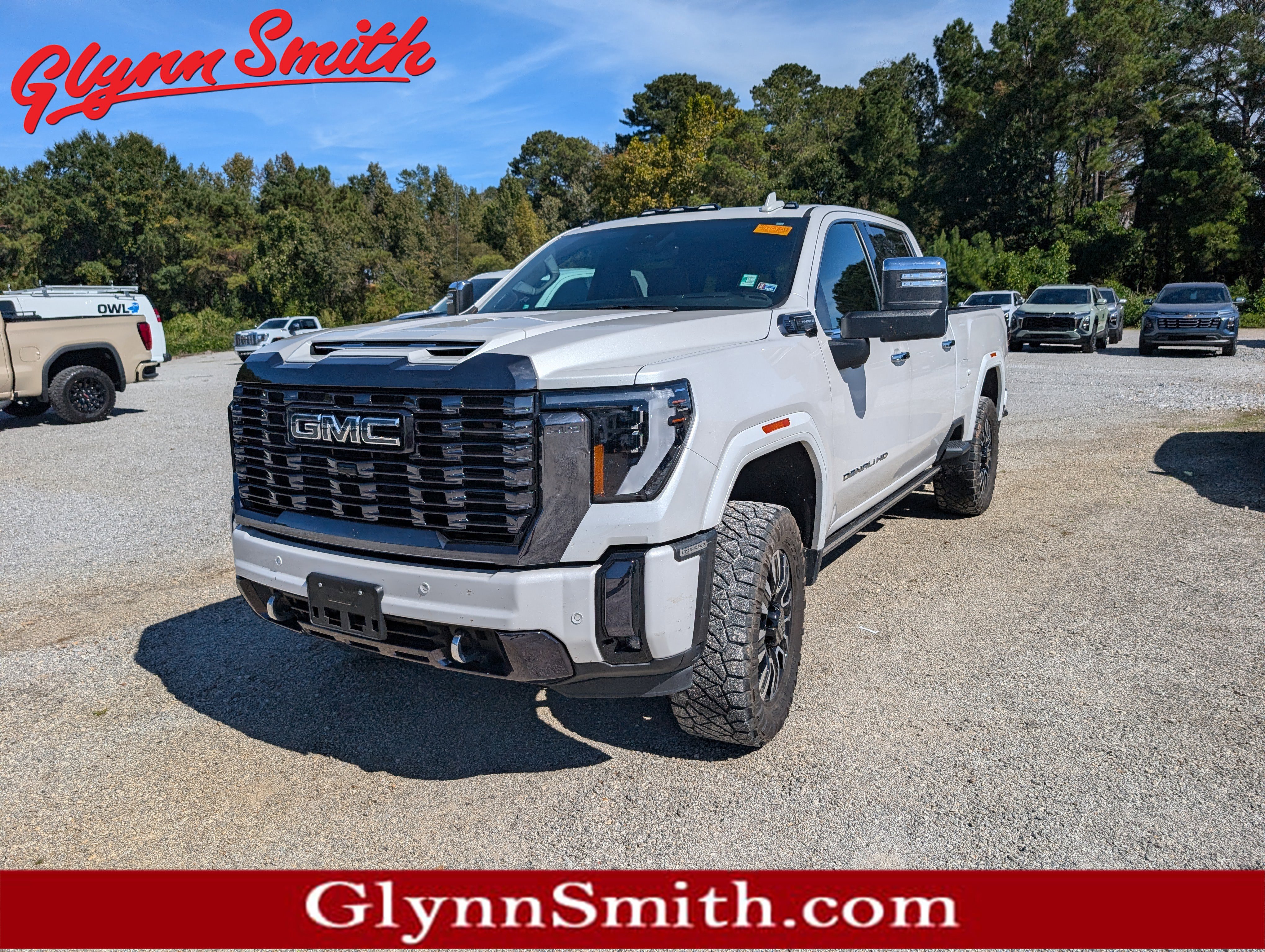 Used 2024 GMC Sierra 2500 Denali Ultimate image 1