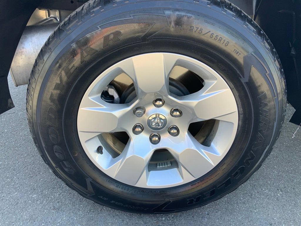Used 2023 RAM 1500 Big Horn RWD image 9