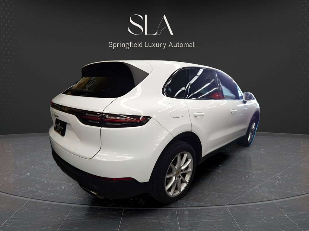 Used 2023 Porsche Cayenne image 4