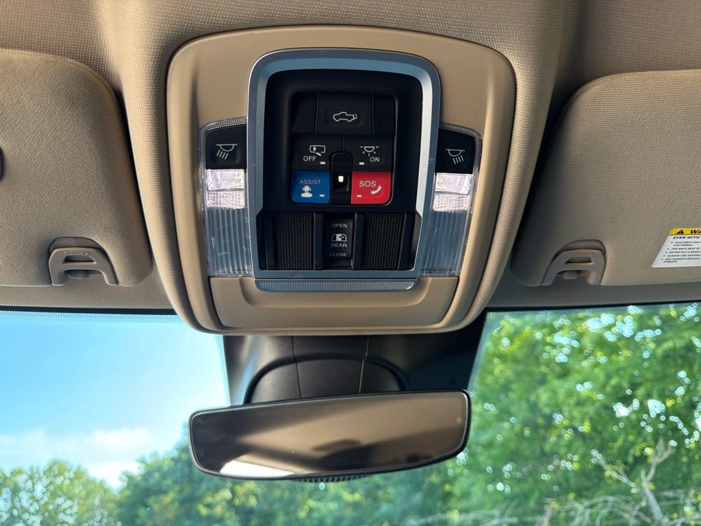 Used 2020 RAM 3500 Laramie AWD/4WD image 38