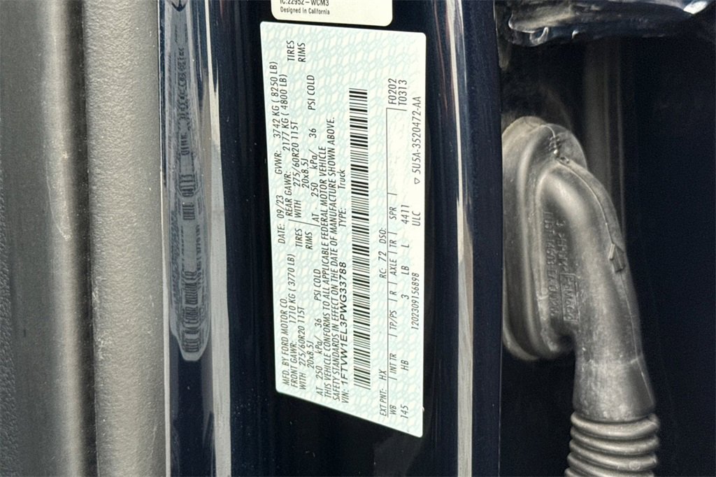 Used 2023 Ford F150 Lightning Lariat image 28