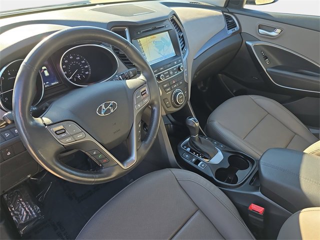 Used 2017 Hyundai Santa Fe Sport w/ 2.0T Ultimate Tech Package 05 image 19