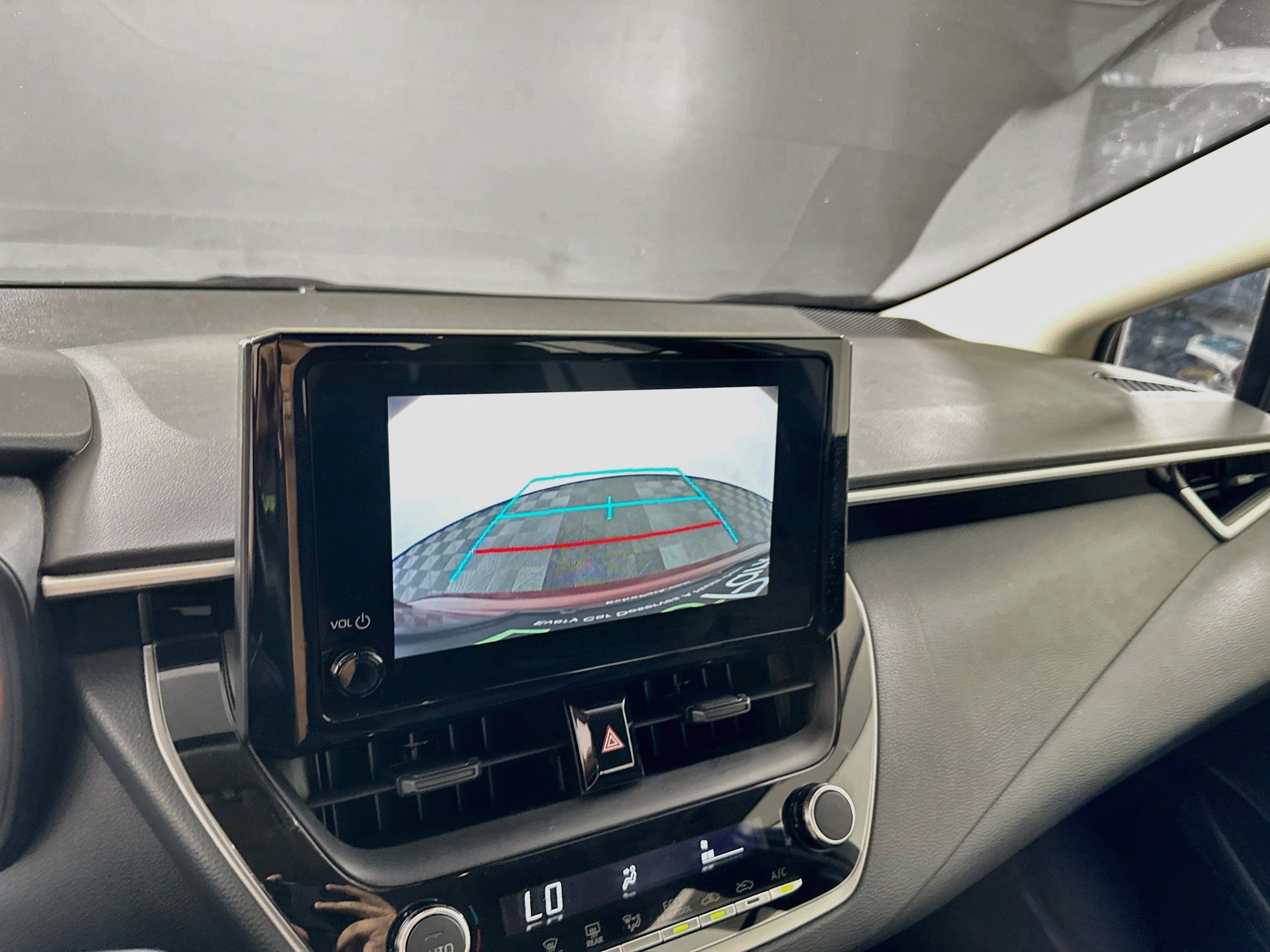 Used 2025 Toyota Corolla LE FWD image 22