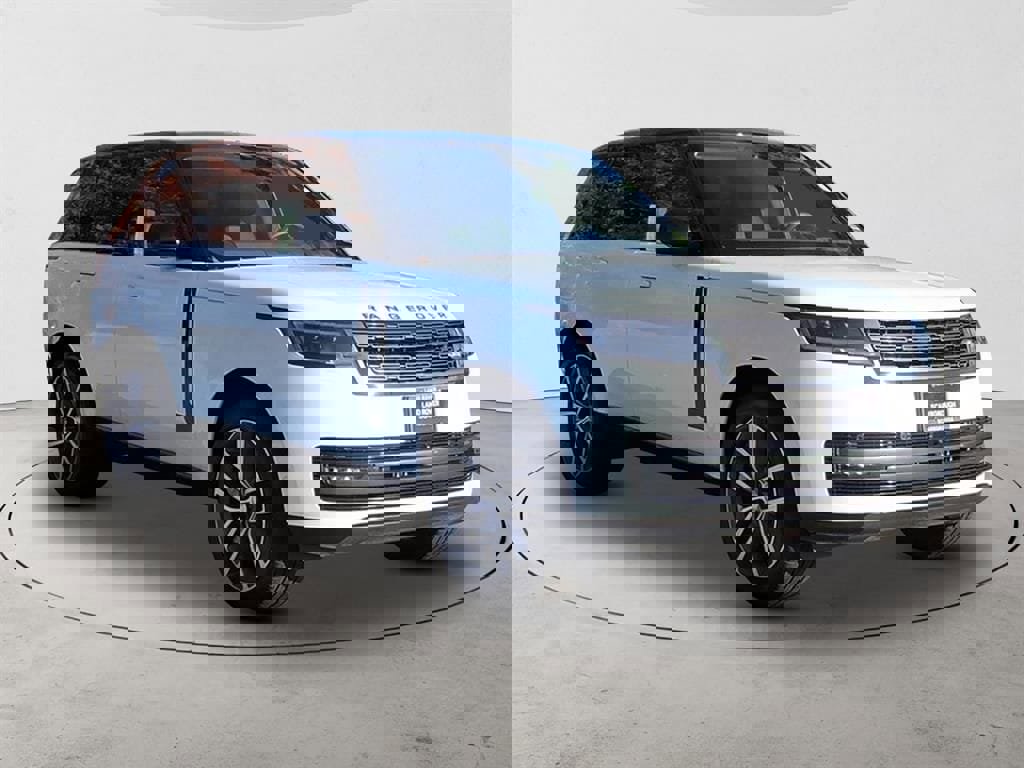 New 2025 Land Rover Range Rover SE image 3