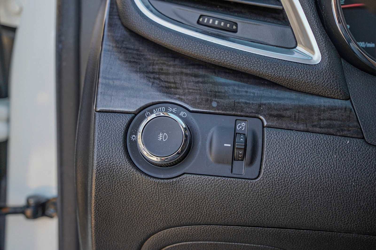 Used 2015 Buick Encore Convenience image 22