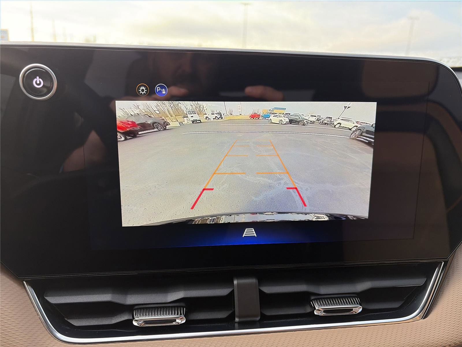 Used 2026 Chevrolet Equinox ACTIV w/ LPO, Floor Liner Package AWD/4WD image 21