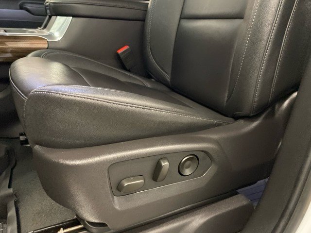 Used 2024 Chevrolet Silverado 1500 LT Trail Boss w/ Convenience Package II AWD/4WD image 16