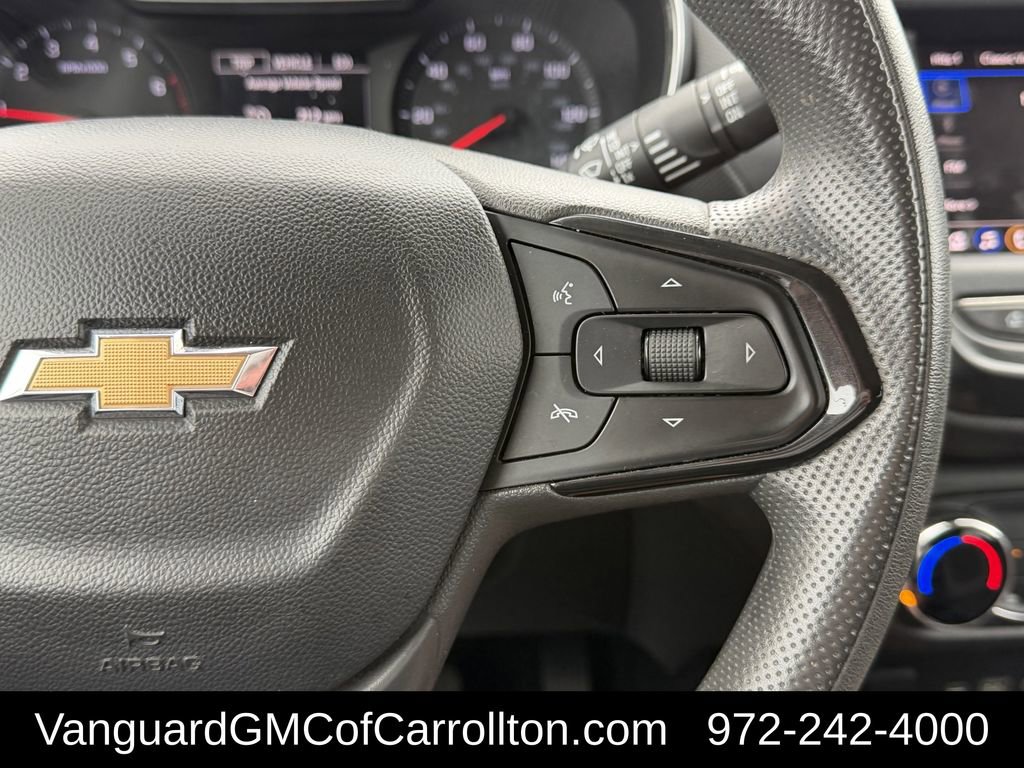 Used 2023 Chevrolet TrailBlazer LT AWD/4WD image 16