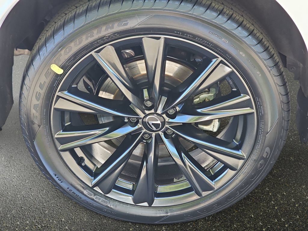 Used 2023 Lexus RX 350 F Sport w/ Cold Area Package AWD/4WD image 33