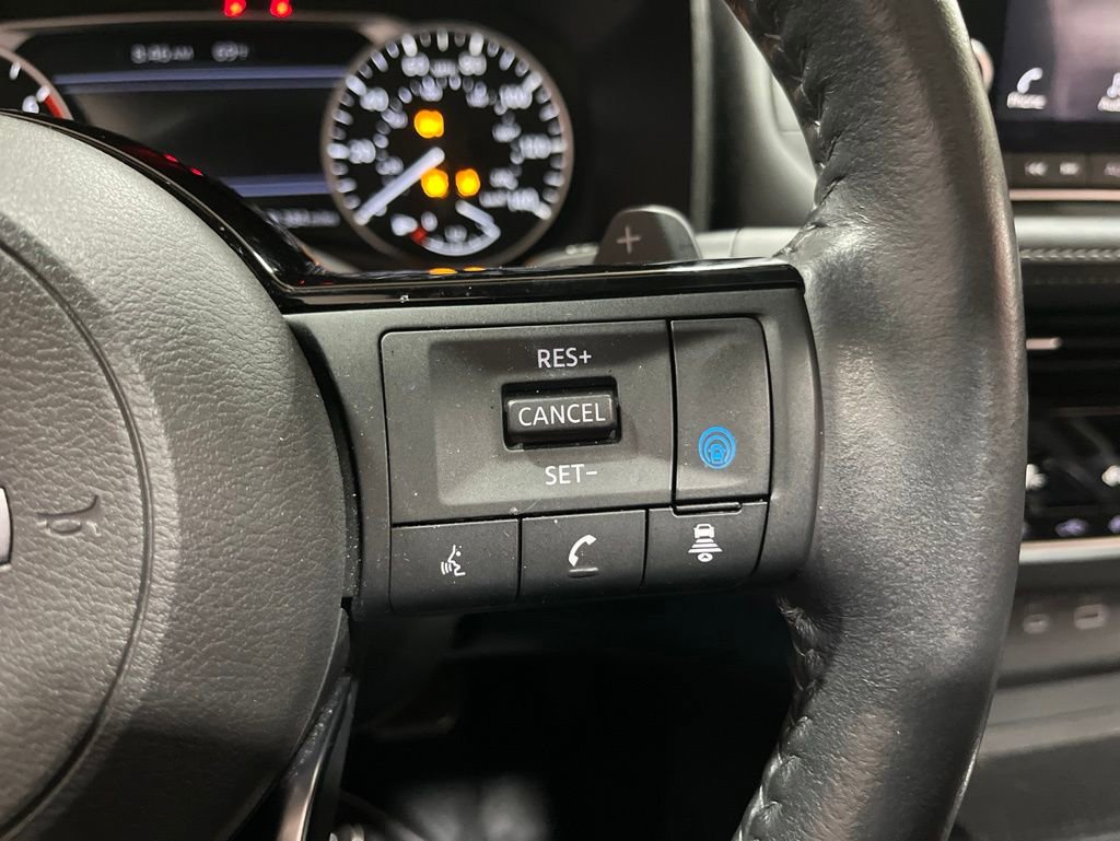 Used 2023 Nissan Rogue SL AWD/4WD image 22