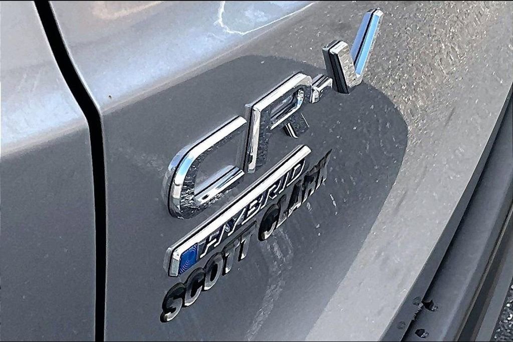 Certified 2025 Honda CR-V Sport image 23