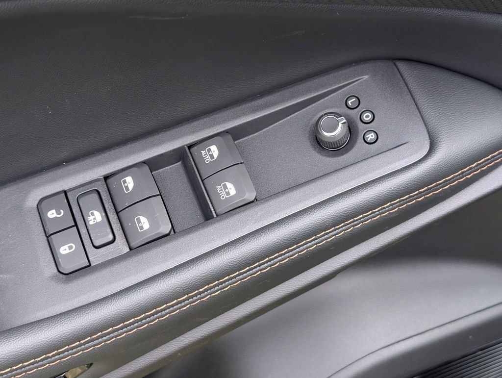 New 2026 Jeep Cherokee Limited AWD/4WD image 10