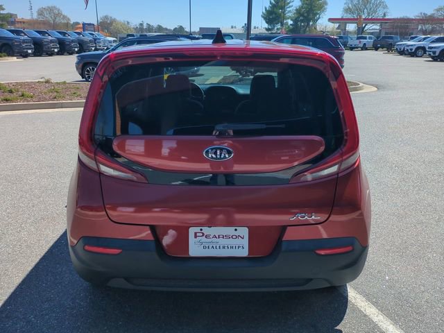 Used 2020 Kia Soul LX FWD image 5