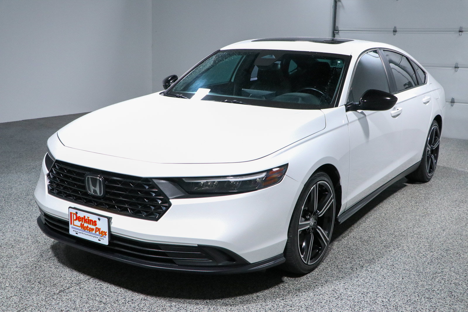 Used 2023 Honda Accord Sport image 30