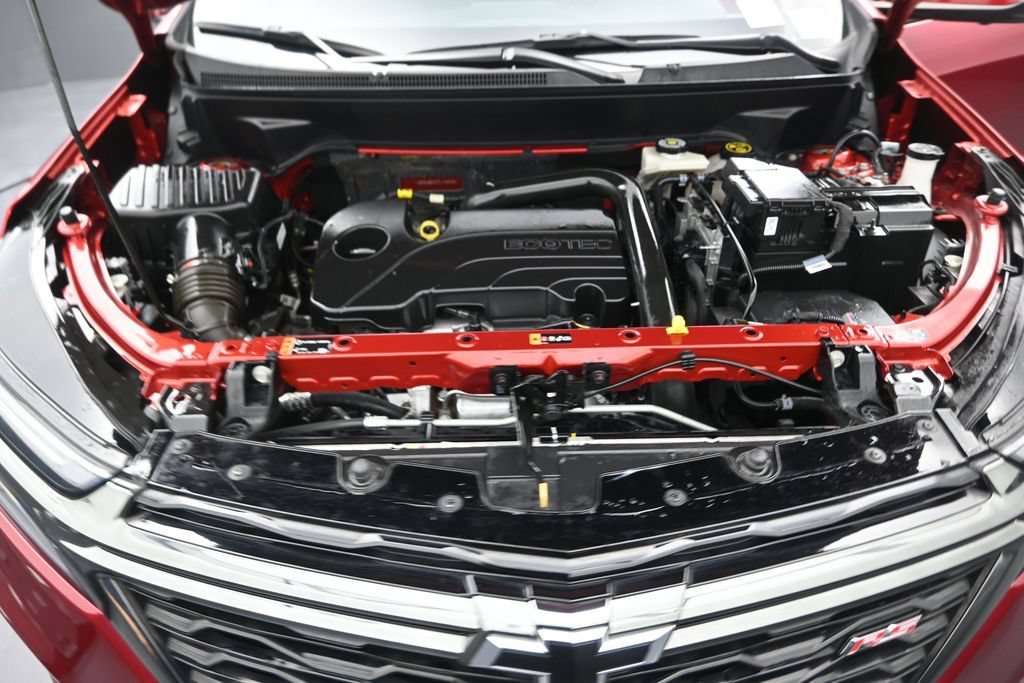 Used 2023 Chevrolet Equinox RS w/ RS Leather Package FWD image 16