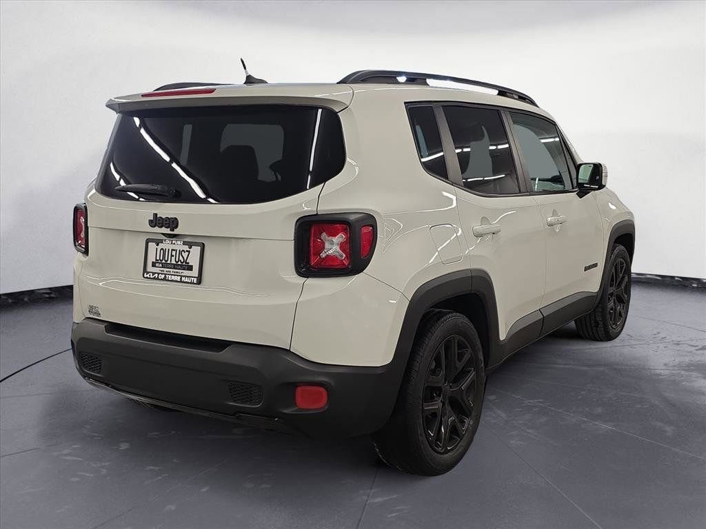 Used 2017 Jeep Renegade Altitude image 6