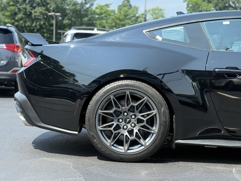 Used 2024 Ford Mustang GT Premium w/ GT Performance Package image 8