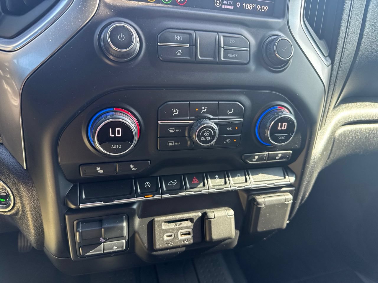 Used 2021 Chevrolet Silverado 1500 LT w/ Texas Edition Plus RWD image 14