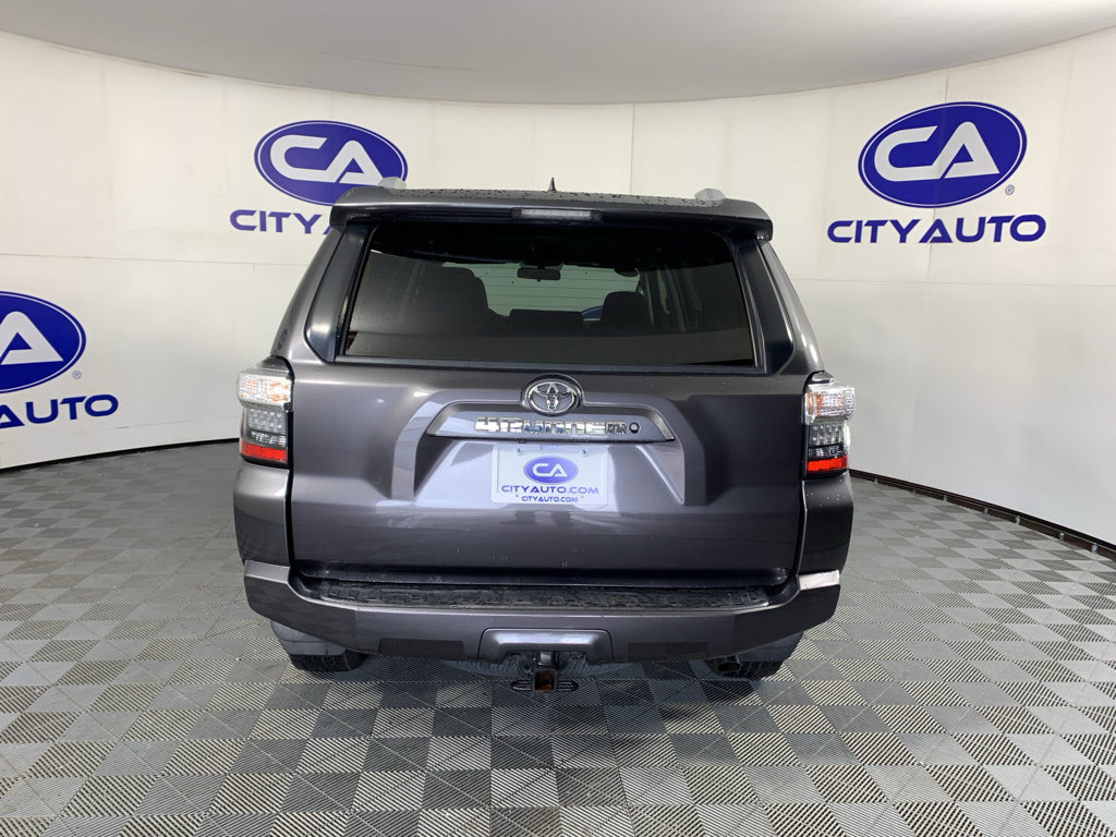 Used 2014 Toyota 4Runner SR5 RWD image 4