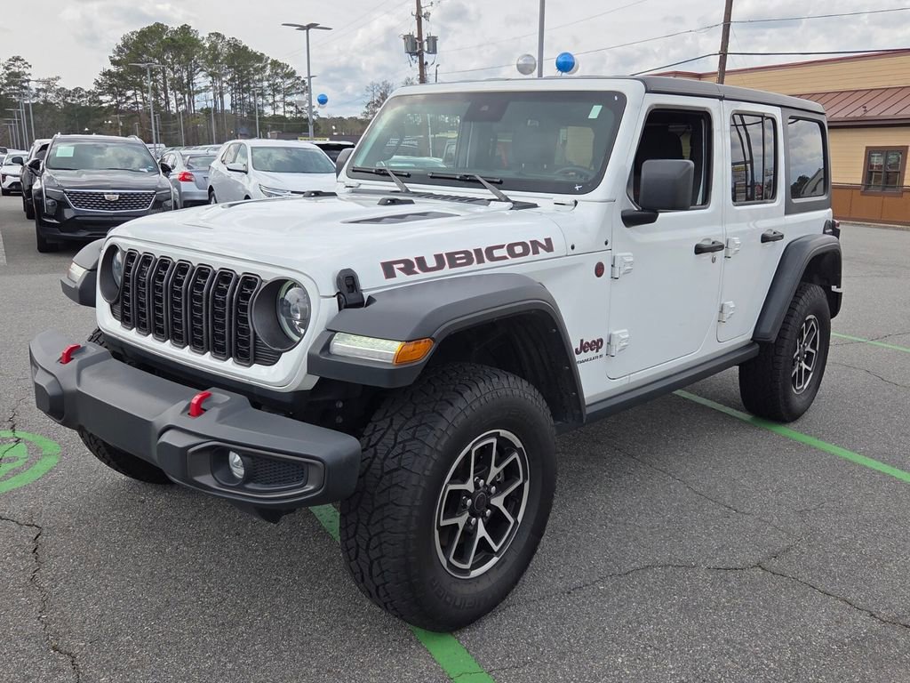 Used 2024 Jeep Wrangler Unlimited Rubicon image 3