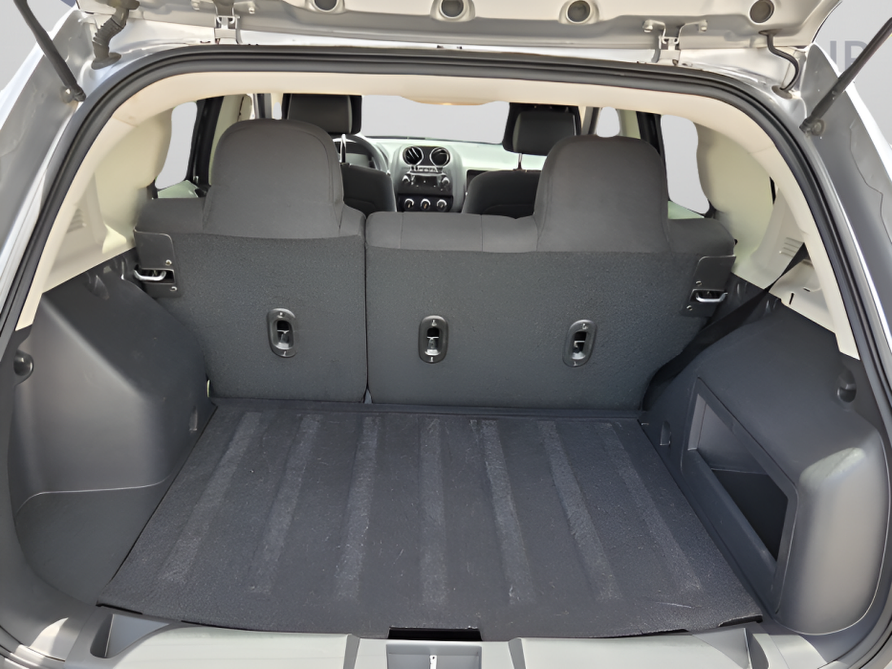 Used 2016 Jeep Compass Sport FWD image 13