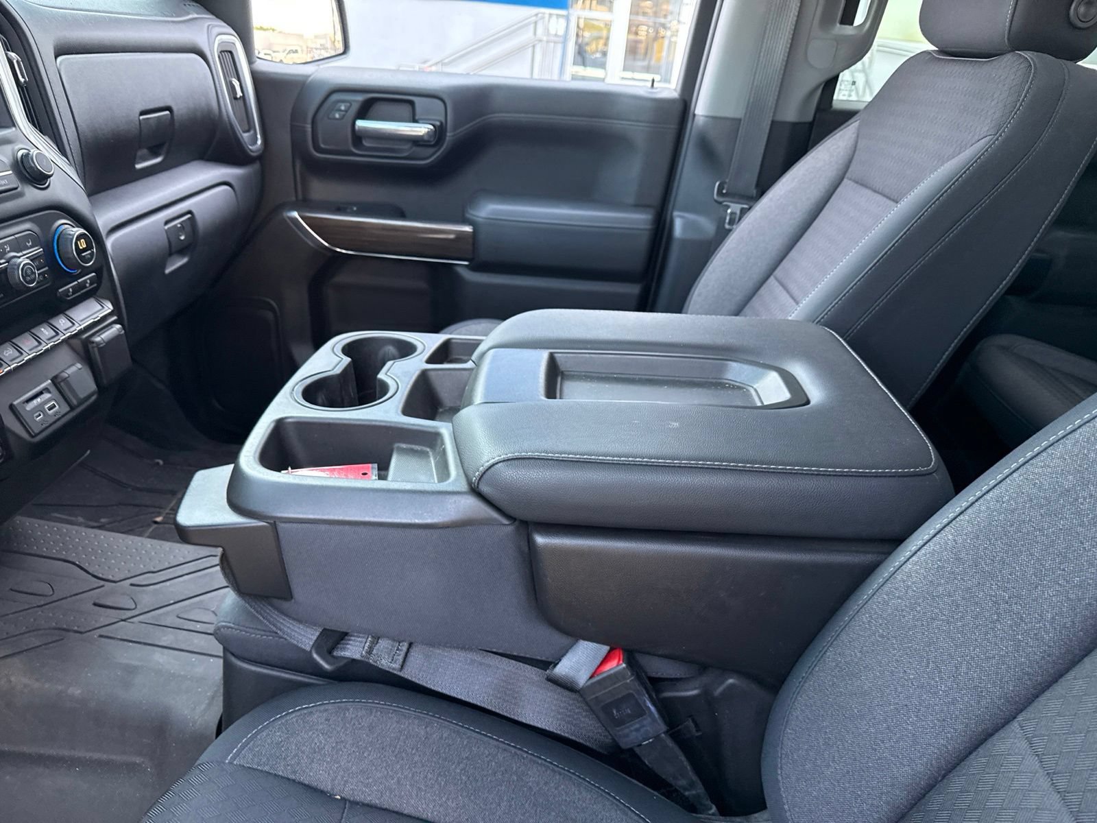 Used 2019 Chevrolet Silverado 1500 LT w/ Texas Edition RWD image 16