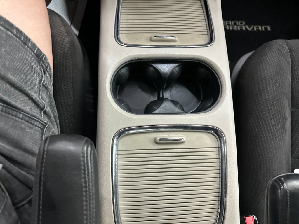 Used 2012 Dodge Grand Caravan SXT w/ Entertainment Group 1 FWD image 49