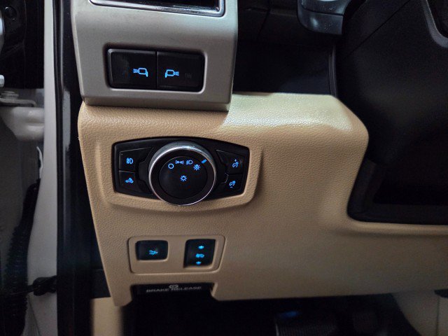 Used 2019 Ford F350 Lariat w/ Lariat Ultimate Package AWD/4WD image 36