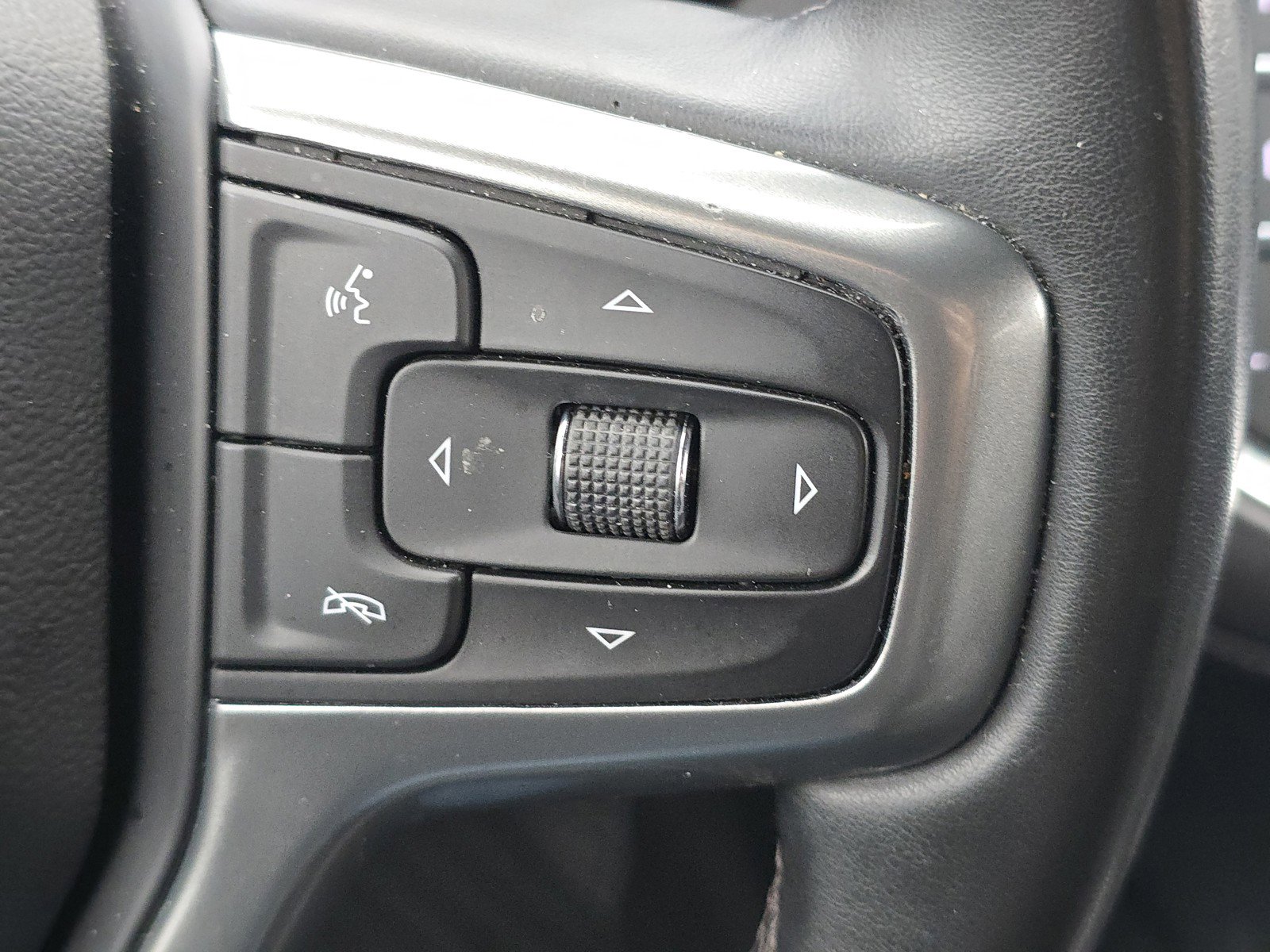Used 2023 Chevrolet Tahoe LT image 21