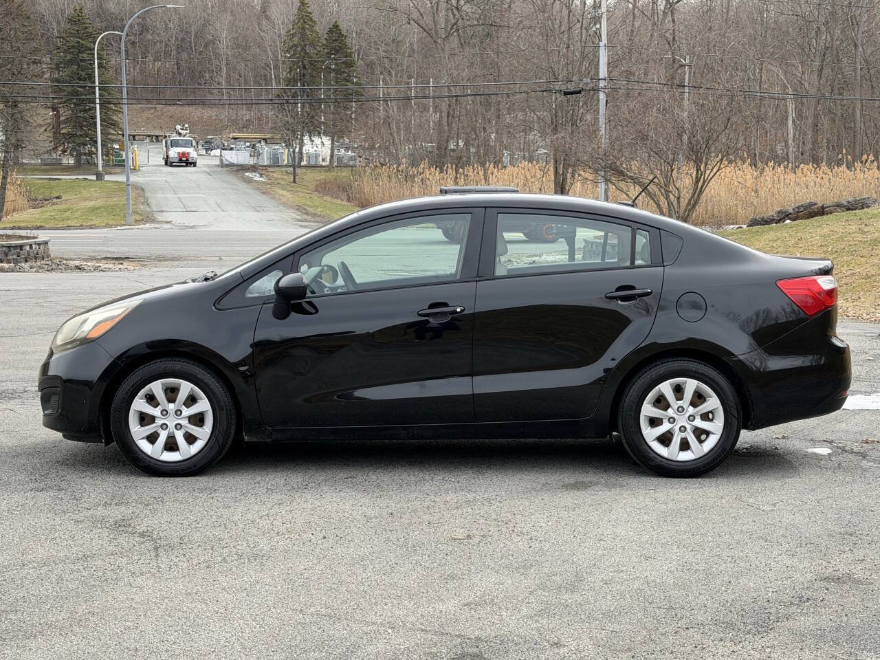 Used 2012 Kia Rio LX w/ PWR Pkg FWD image 6