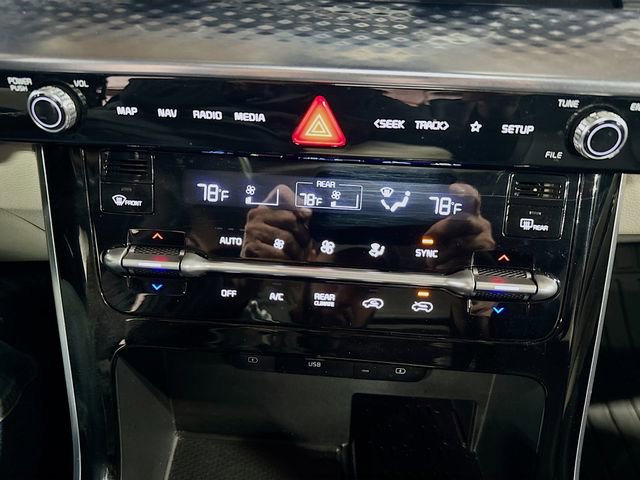 Used 2024 Kia Carnival SX Prestige FWD image 23