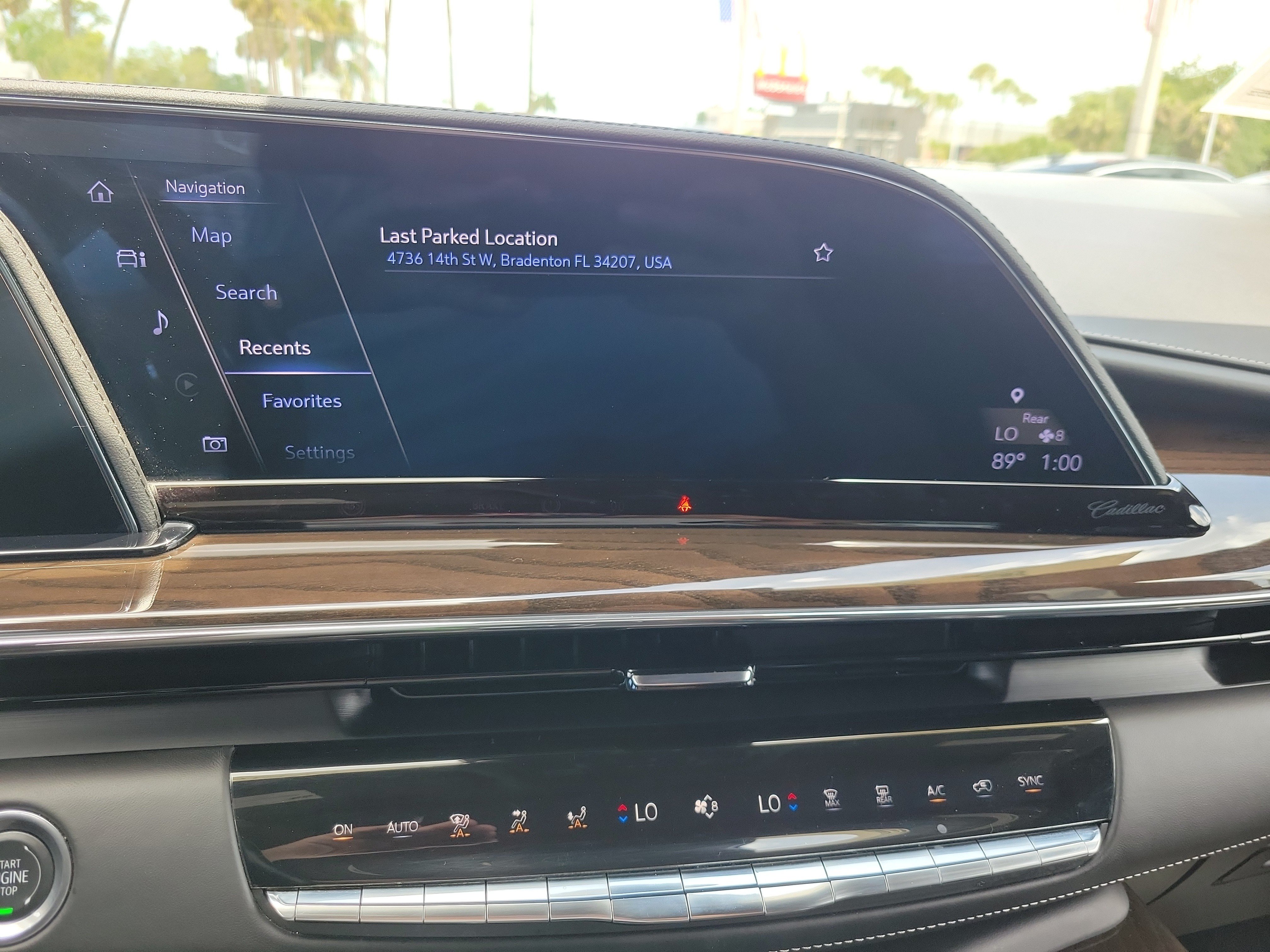 Certified 2024 Cadillac Escalade ESV Premium Luxury Platinum AWD/4WD image 22